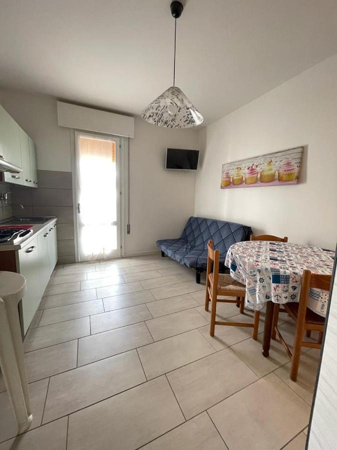 Condominio Michelangelo-Solo Per Famiglie- Walterigato Apartments Lido di Jesolo Zewnętrze zdjęcie